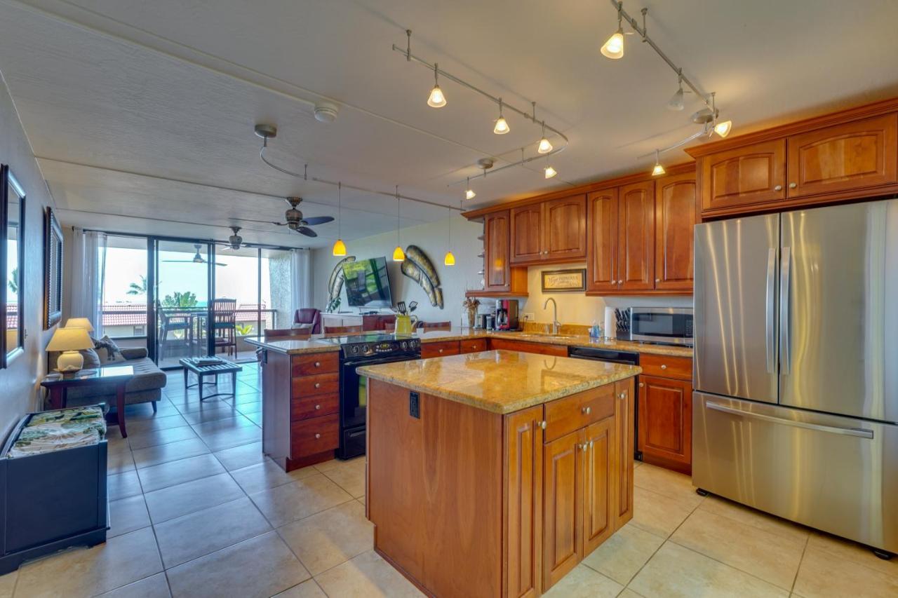 Kona Pacific Top Floor Retreat Ocean View And Pool! Kailua-Kona Exterior foto