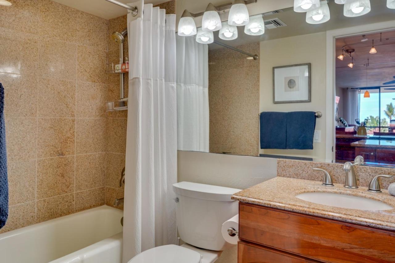 Kona Pacific Top Floor Retreat Ocean View And Pool! Kailua-Kona Exterior foto